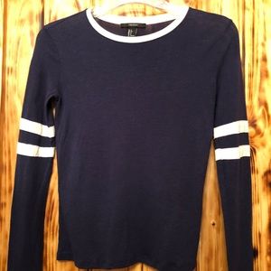 Women’s Navy Forever21 Long Sleeve Tee Size S
